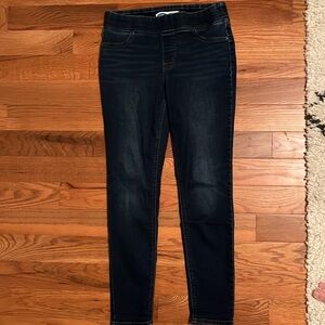 Old Navy Rockstar Super Skinny Mid Rise Jeggings Size 10
